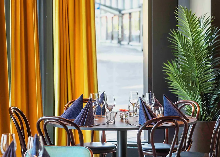 哈尔斯塔索恩酒店 4*